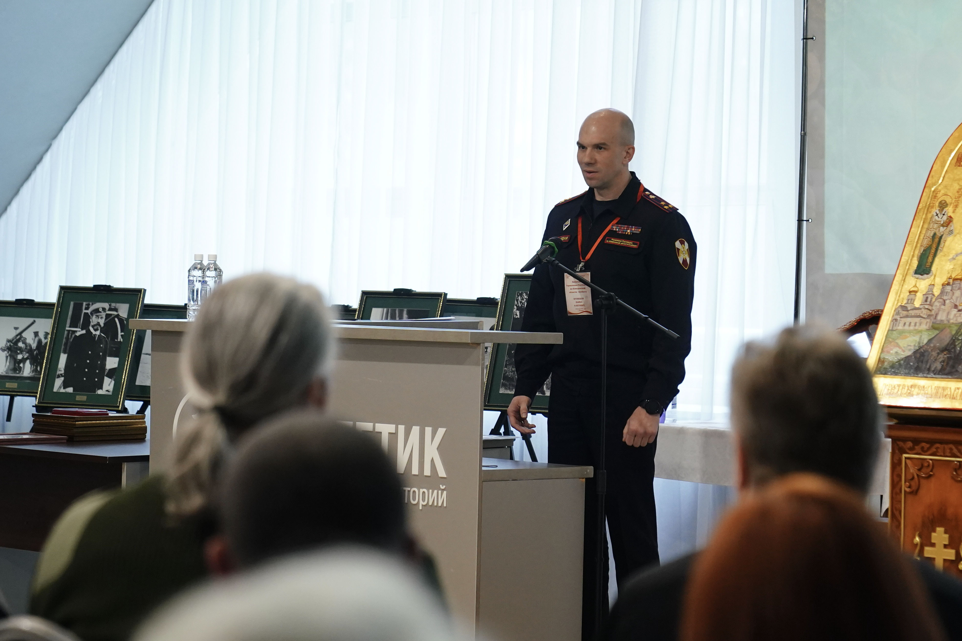 При участии Росгвардии состоялся I Кузбасский общественный форум «Родные святыни» При участии Росгвардии состоялся I Кузбасский общественный форум «Родные святыни»