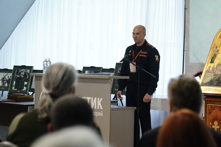 При участии Росгвардии состоялся I Кузбасский общественный форум «Родные святыни»