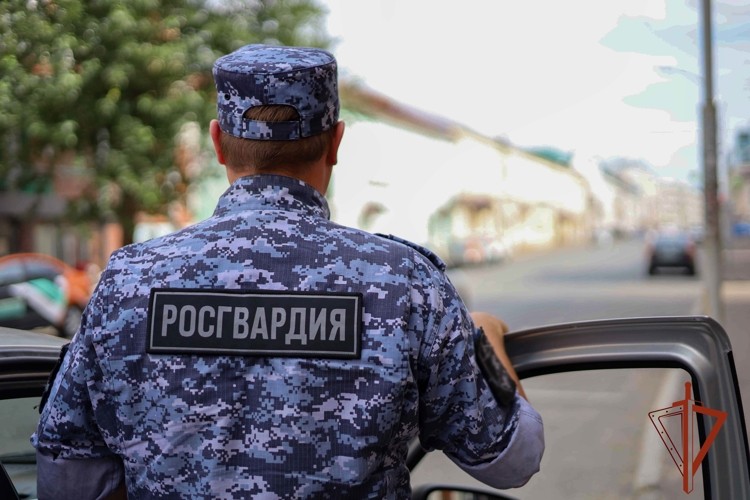 Росгвардейцы пресекли противоправные действия в отношении объекта здравоохранения