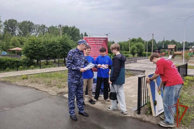 Росгвардия обеспечила безопасность праздничных мероприятий в честь Дня России в Кузбассе