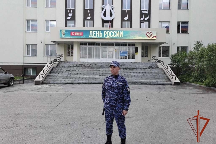 Росгвардия обеспечила безопасность праздничных мероприятий в честь Дня России в Кузбассе