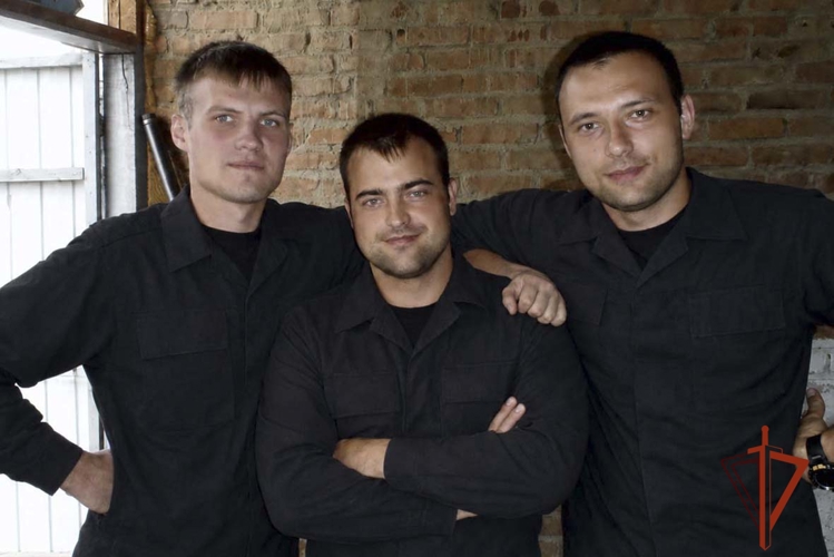 В Кузбассе вспоминают сотрудников СОБР «Символ», погибших при исполнении служебного долга 13 лет назад