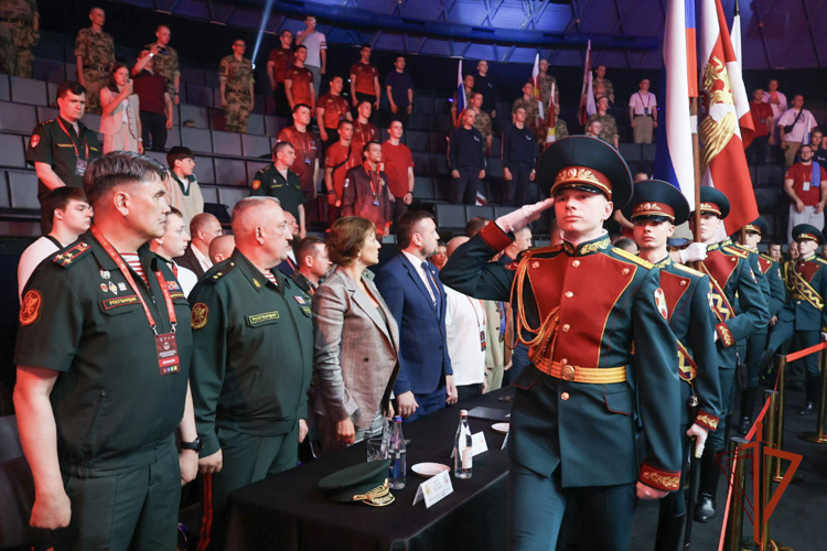 Боец кемеровского ОМОН «Оберег» представил Кузбасс на чемпионате Росгвардии по боксу (ВИДЕО)