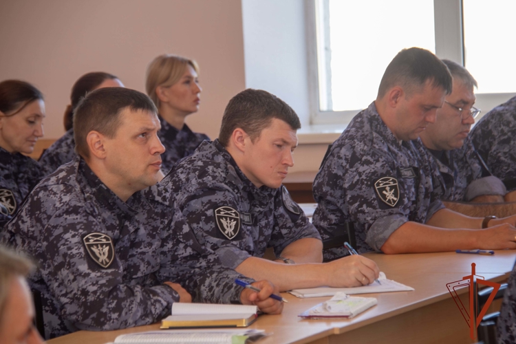 В Кузбассе стартовал летний период подготовки личного состава Росгвардии
