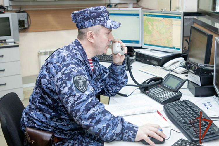 В Кемерове росгвардейцы защитили горожанку от агрессии бывшего сожителя