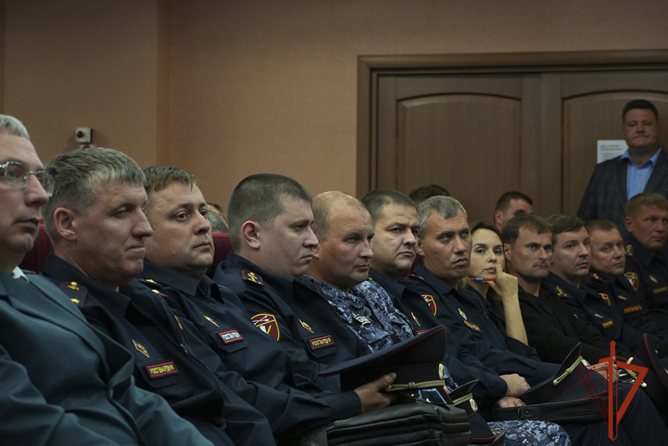 В Кузбассе обсудили изменения законодательства в сфере частной охранной деятельности (ФОТО)