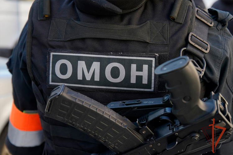 Бойцы ОМОН «Оберег» оказали содействие в задержании подозреваемого в мошенничестве 