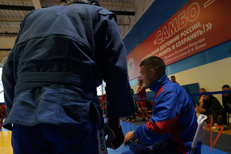 В Кузбассе прошел Чемпионат Сибирского ордена Жукова округа Росгвардии по самбо и боевому самбо