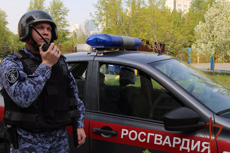 В Ленинске-Кузнецком росгвардейцы помогли разыскать пропавшего мужчину