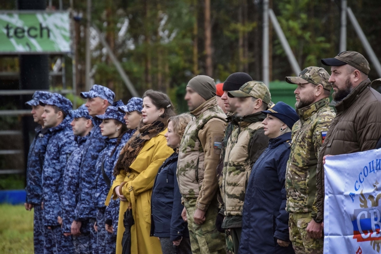 Росгвардейцы приняли участие в военно-спортивной игре «Юный защитник. Арена патриотов»