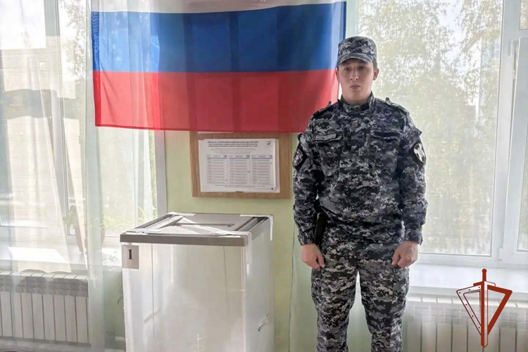 Росгвардейцы выполнили задачи по обеспечению правопорядка в период голосования на территории Кузбасса