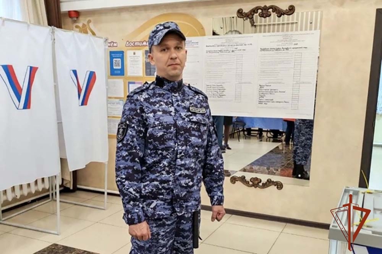 Росгвардейцы выполнили задачи по обеспечению правопорядка в период голосования на территории Кузбасса