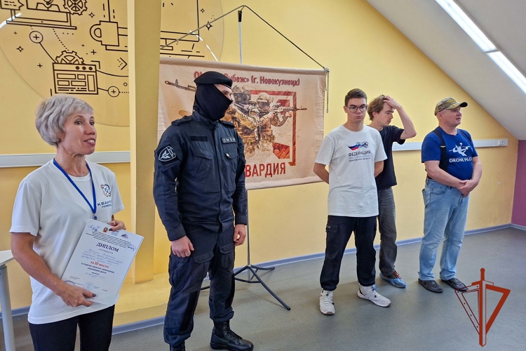 Сотрудники ОМОН «Рубеж» вошли в судейскую коллегию соревнований по управлению дронами в Новокузнецке
