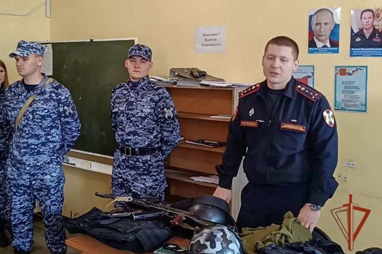 Будущие правоохранители открыли для себя службу в Росгвардии
