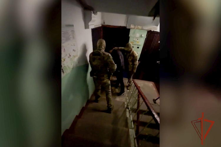 Спецназ Росгвардии в Кемерове помог задержать подозреваемых в разбойных нападениях (ВИДЕО)