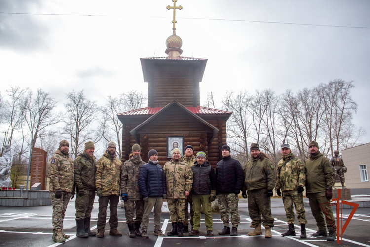 Росгвардейцы и священнослужители Кузбасса обсудили вопросы духовной поддержки личного состава